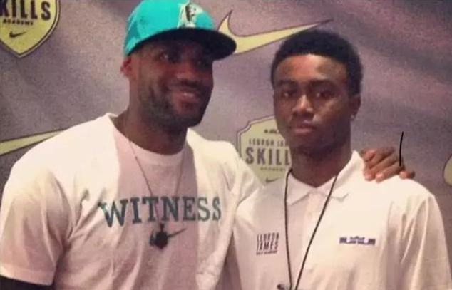 亚冠精英赛第五轮最佳球员候选：周定洋入选，林加德在列（亚冠精英赛第5轮最佳球员提名：周定洋入围，林加德上榜）